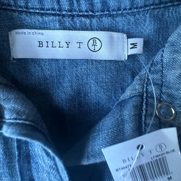 Billy T "Peace and Love" Denim Shirt NWT Medium - Picture 6 of 8